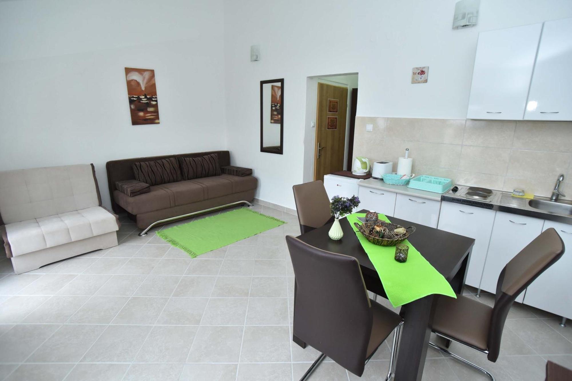 Petrovac Vila Lucice מראה חיצוני תמונה
