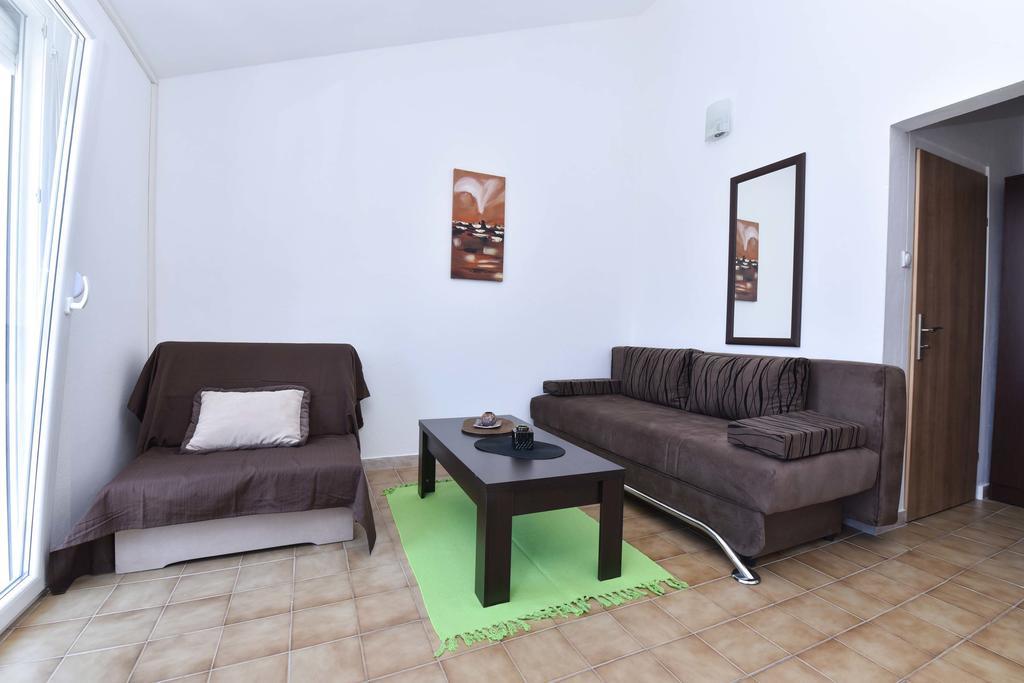 Petrovac Vila Lucice מראה חיצוני תמונה