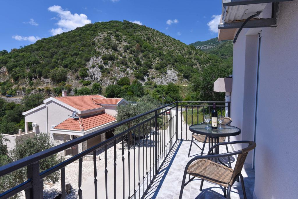 Petrovac Vila Lucice מראה חיצוני תמונה