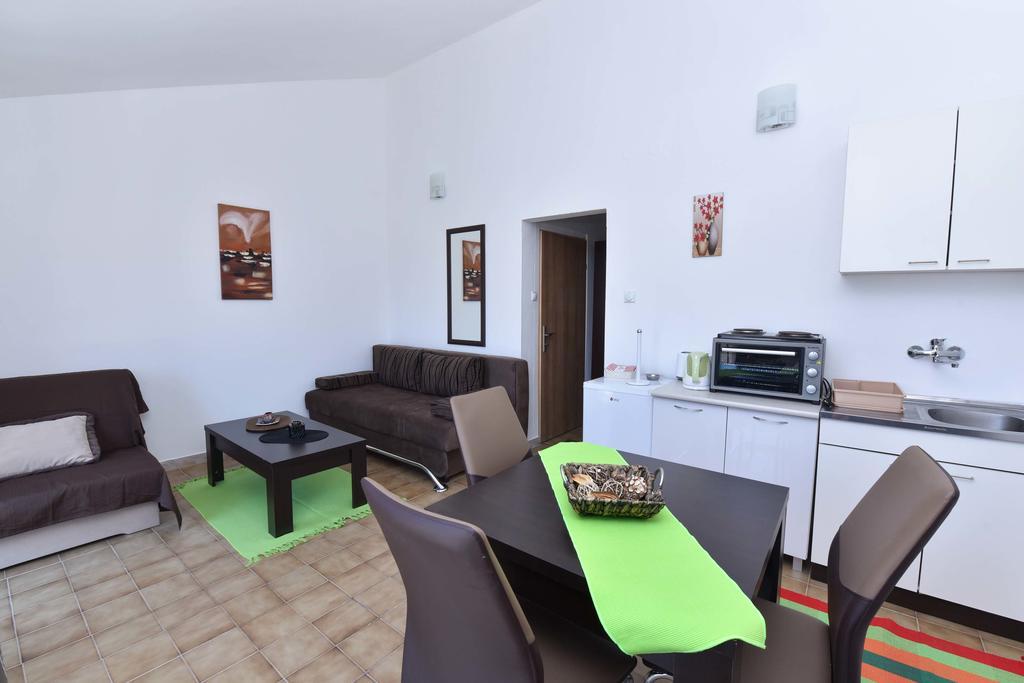 Petrovac Vila Lucice מראה חיצוני תמונה