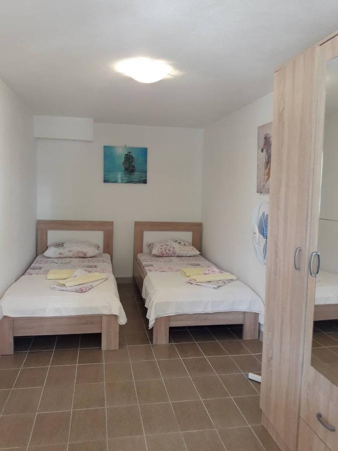 Petrovac Vila Lucice מראה חיצוני תמונה
