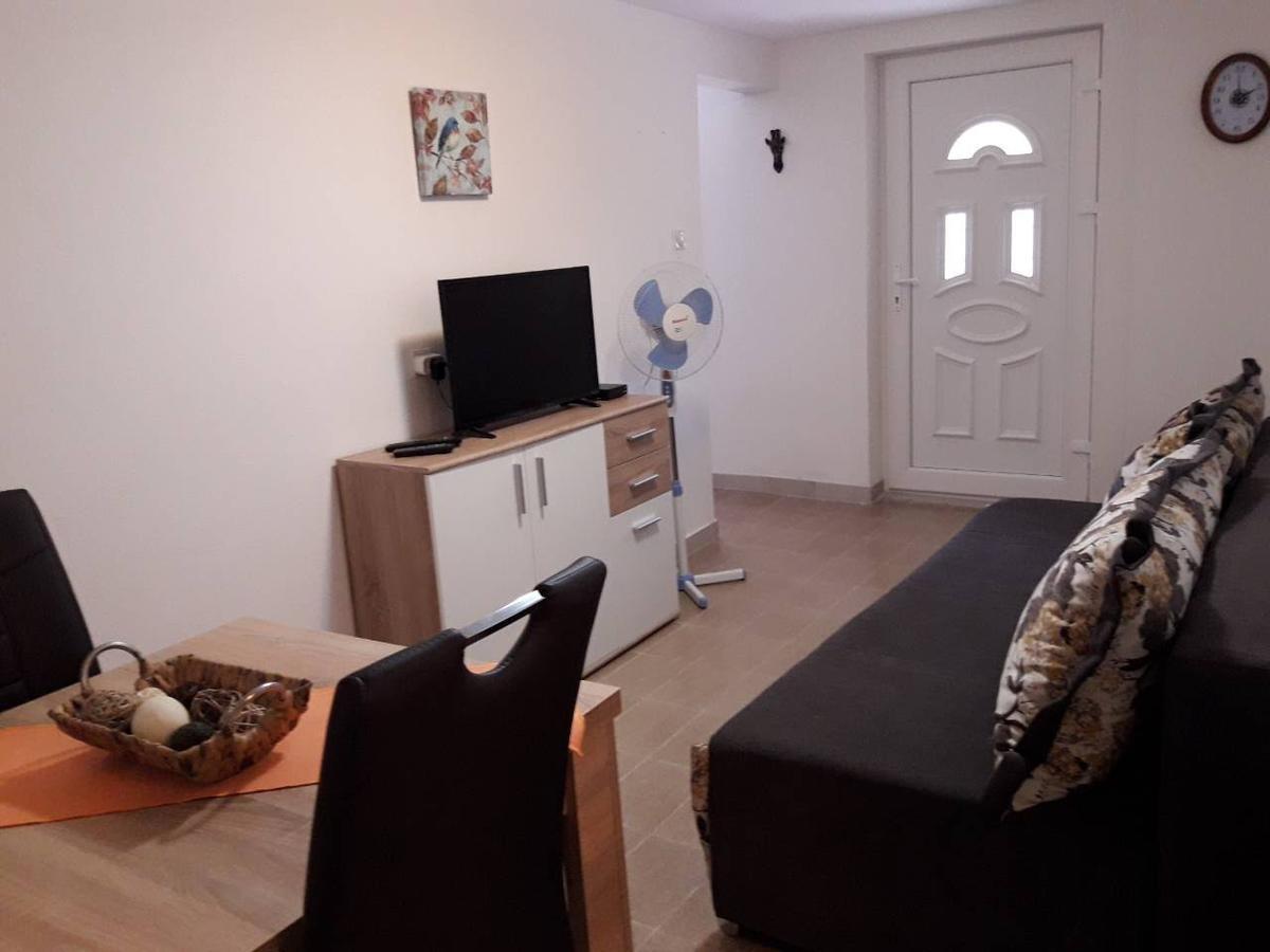 Petrovac Vila Lucice מראה חיצוני תמונה